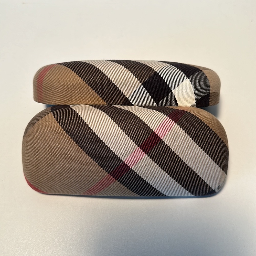 Burberry Large Glasses Case - Classic Pattern, Re… - image 3